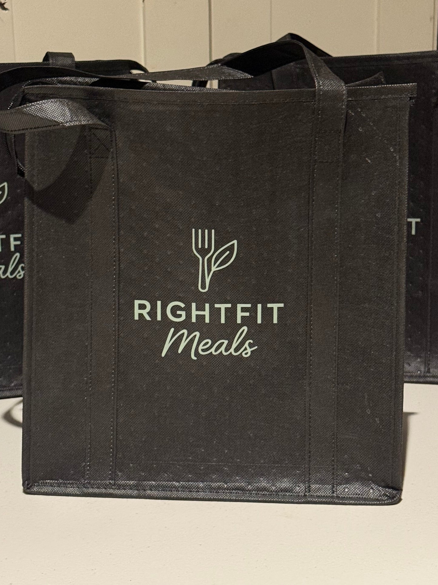 RightFit Meals small delivery bag fits 6-7 4oz portions